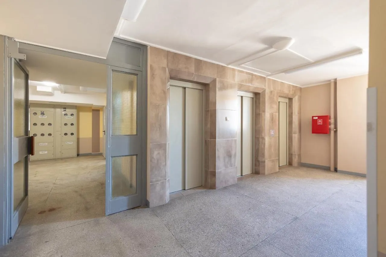 Park Mirowski Blue Apartment Warsaw