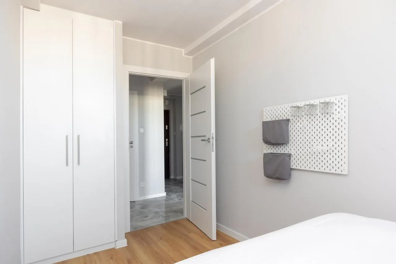 Park Mirowski Blue Apartment Warsaw